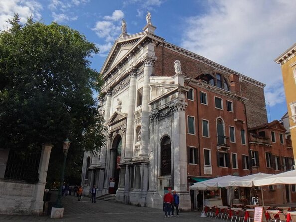 Interpreti Veneziani Ensemble Baroque Concert in Venice Ticket - San Vidal Church: where the music actually sounds great