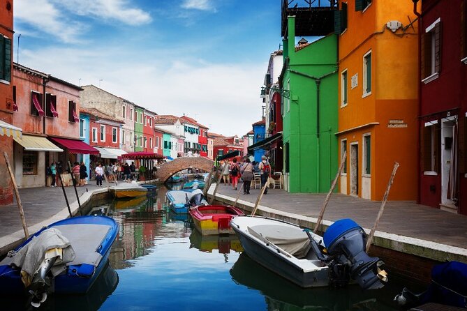 Island Hopping Tour: Mazzorbo, Burano and Murano - Murano: Glass Workshops From Lampworking to a Classic Factory
