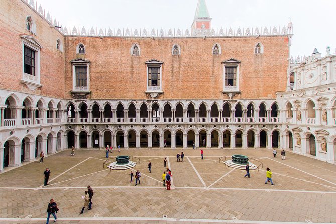 Legendary Venice: Doge's Palace, St Mark's & VIP Terrace Access - Pace and logistics, including stairs and walking