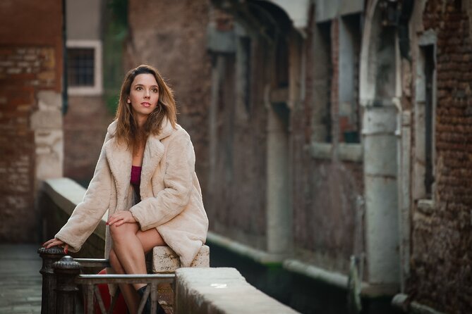 Luxurious Photoshoot in Venice - Campo Santa Maria Formosa streets: where photos feel like Venice, not a postcard