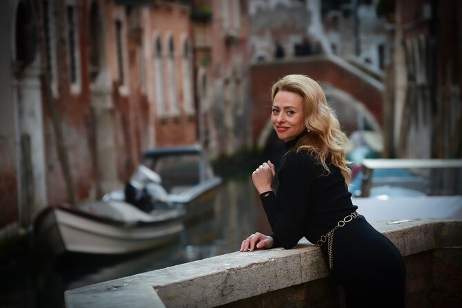 Luxurious Photoshoot in Venice - Editing and photo delivery: why 45 edited shots is a real advantage