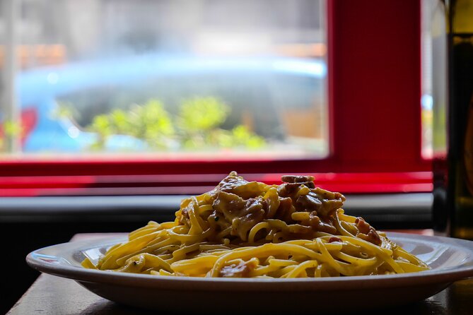 Make Pasta Carbonara from Scratch in a Jazz Club in Venice - What You Learn Making Spaghetti Carbonara from Scratch