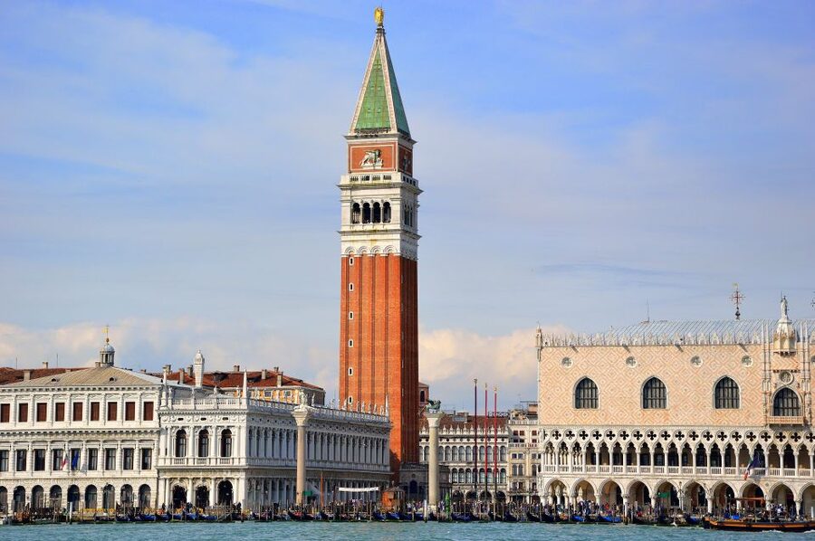 Mini Cruise from Ple Roma to St Mark's areas with guide - What you will actually get near Saint Mark’s