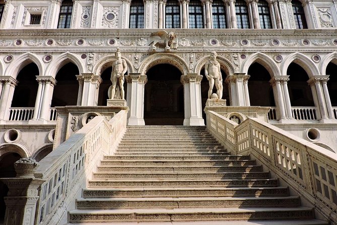 Morning Venice Walking Tour plus Doge's Palace Guided Visit - Santa Maria Formosa: a quieter Venice stop that helps your feet learn the city