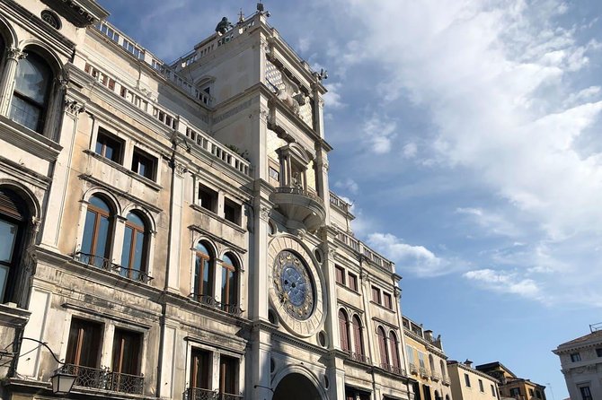 Morning Venice Walking Tour plus St Mark's Basilica Guided Visit - Golden mosaics: what you should look for during your guided time