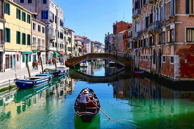 Morning Walking Tour of Venice with Mini Cruise - A quick Venice overview from San Marco to Santa Lucia