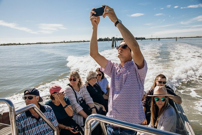 Murano Burano Islands Boat Tour Glass Factory & St Erasmo Winery - Your start and finish: meeting by Riva degli Schiavoni, ending at San Zaccaria