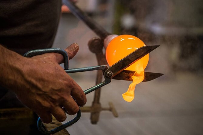 Murano & Burano Islands Tour with Glass-blowing Factory Visit - Price and value: why this tour can feel great or frustrating
