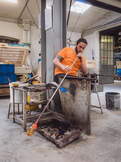 Murano: Glassblowing Workshop for Beginners - First stop in Murano: the showroom meeting point and what to watch for