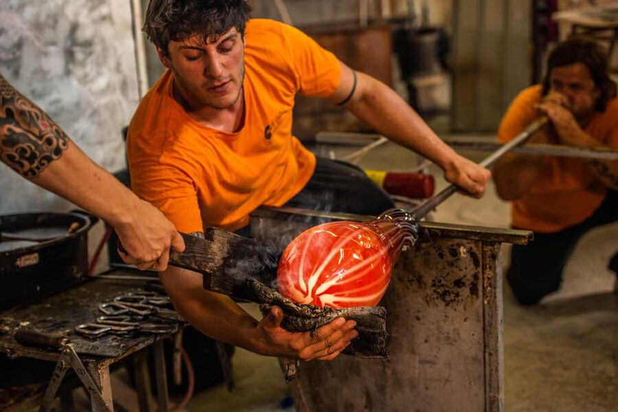 Murano: Glassblowing Workshop for Beginners - Working with molten glass near 1000°C: safety gear you actually use