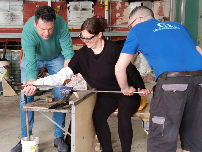 Murano: make your item with a glass master and take it home - Price and value: what $396.50 per person really buys