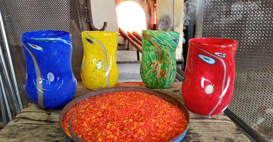 Murano: make your item with a glass master and take it home - The practical bits that help your day run smoothly