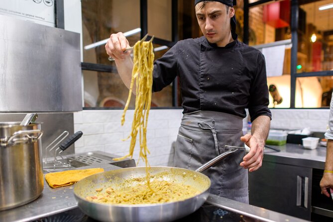 Pasta and Tiramisu Cooking Class with Wine in Venice - Getting There, Getting Set Up, and Staying on Schedule