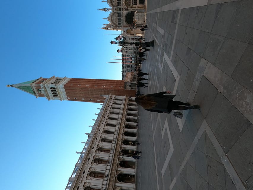 Photo with a professional photographer in Venice - Marius and Ana, Plus Luchiana: Why the Team Feels Built for Real Trips