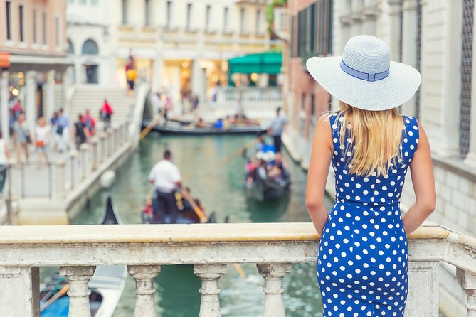 Photographer, Professional Photo shoot - Venice - Venice Location Variety: How 1 to 4 Stops Build a Photo Story