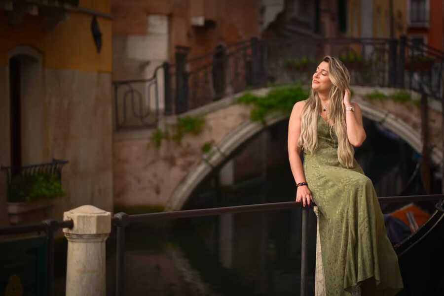Photoshoot in Venice: Your Story, Our Lens - Book Now! - How the 1-hour Venice photo story works