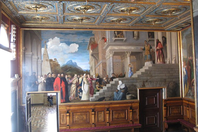 Private 2-hour Walking Tour of Accademia Gallery in Venice with private guide - Plan your day after Accademia, especially if you want church time