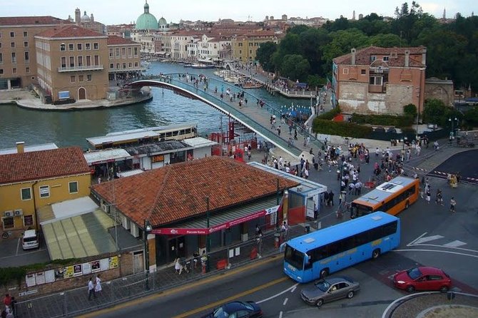 Private Arrival Transfer: Venice Train or Bus Stations to Venice Hotels - Price and Value: When This Transfer Feels Like a Deal
