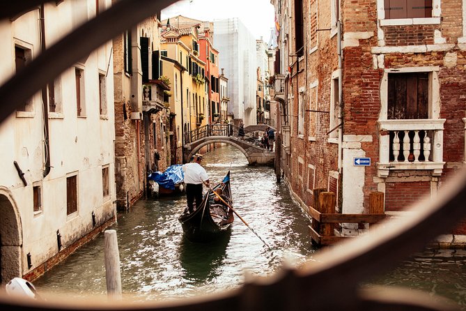 Private City Kickstart Tour: Venice - What the best guides do differently: Alexandra, Frederica, Roko, Cristina, Mattia, Martina