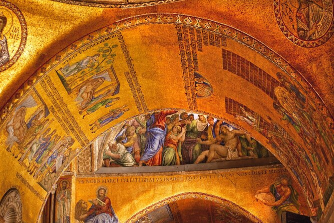 Private Doge's Palace & St Mark's Basilica After Hours Night Tour - Doge’s Palace at Night: Apartments, Courts, and the Prison Mindset