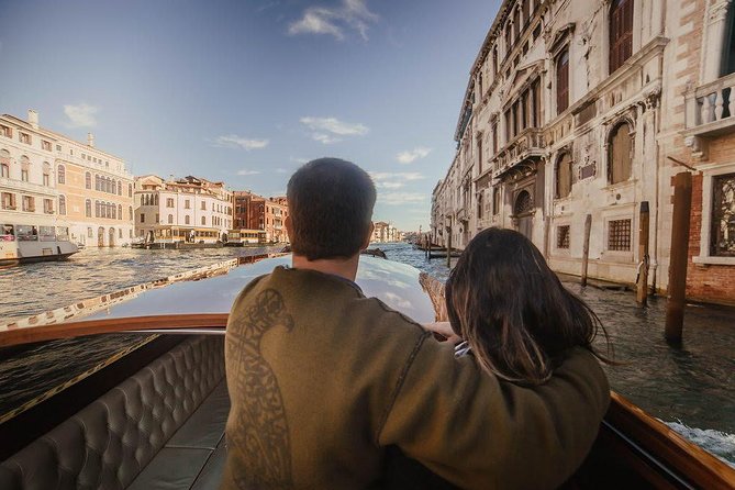 Private Grand Canal Boat Tour , Murano and Burano 6 hours - A 6-hour Venice plan that fits real schedules
