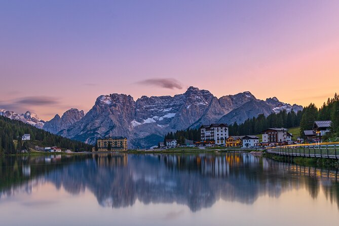 Private Guided Tour in the Dolomites from Venice - Lago di Misurina: the altitude air and classic Dolomites views