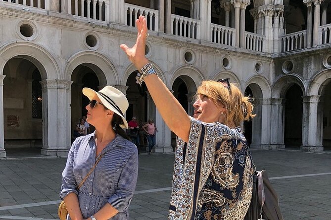 Private or Semi Doge's Palace & Saint Mark's Basilica Guided Tour - Doge’s Palace: Government halls, private rooms, prisons, and weapons