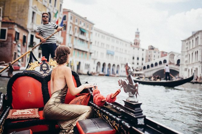 Private Photo Shoot in Venice with Gondola Ride Included - Shifting to Water: Canal Grande Time and the Gondola Moment