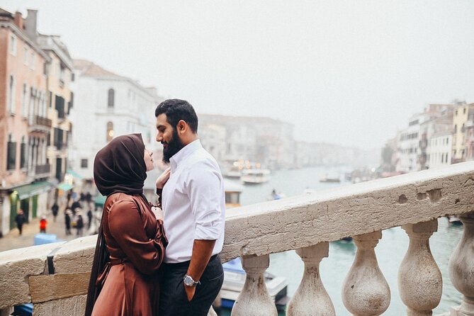 Private Photo Shoot in Venice with Gondola Ride Included - Walking Route for Photos: Piazza San Marco to Rialto