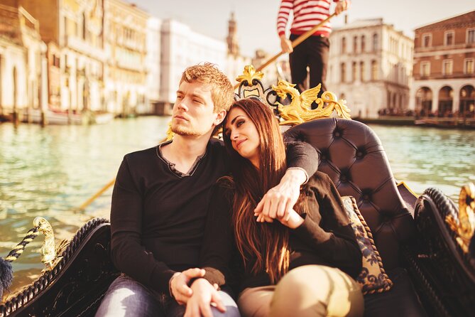 Private Photoshoot on Personal Gondola in Venice - Your personal gondola loop on the Venetian canals