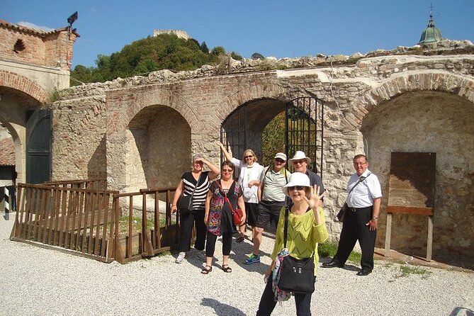 Private Prosecco , Hilltowns & Palladian Villa Tour from Venice - Prosecco country winery stop: tastings with meats and a calm vibe