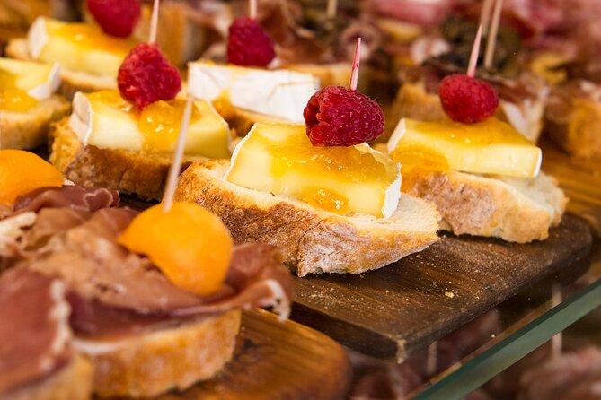 Private Secret Venice Tour; Rialto Market, San Polo & Food and Wine tasting - Stop 3 and 4, Grand Canal Views and San Polo’s Quiet Power