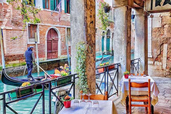 Private Tour: Venice Art and Architecture Walking Tour - Marco Polo House area: history that adds context