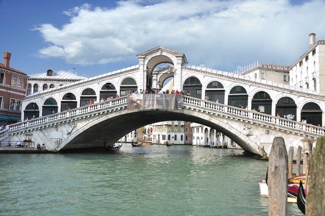 Private Tour: Venice Rialto Market, San Polo and Frari Church Walking Tour - How guides shape the experience, from Barbara to Massimo to Maria