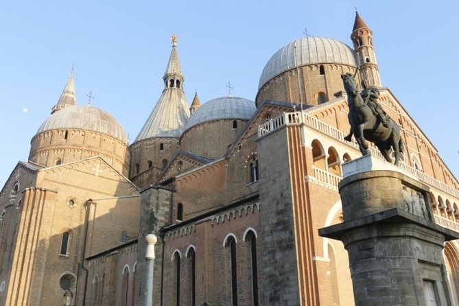 Private transfer, chauffeur service, from Venice Marco Polo airport to Padua - Your timing window: up to 1 hour after landing