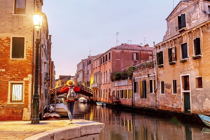 Private Venice Tour with a Local, Highlights & Hidden Gems, 100% Personalised - The quiet square where Moorish merchants show up