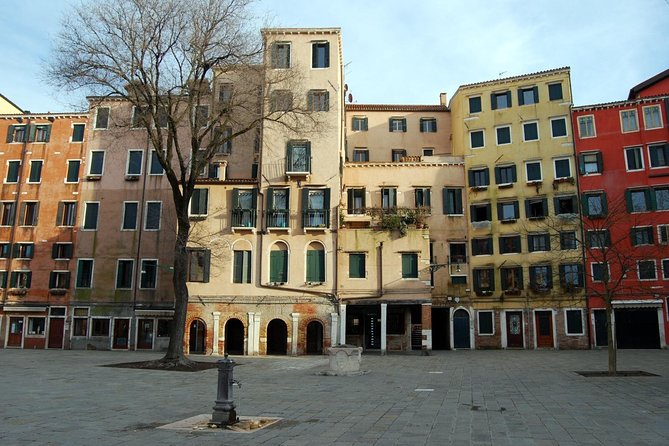 Private Walking Tour: Cannaregio and the Jewish Ghetto - Stop 2, Ghetto Ebraico and the synagogue visit with entry tickets