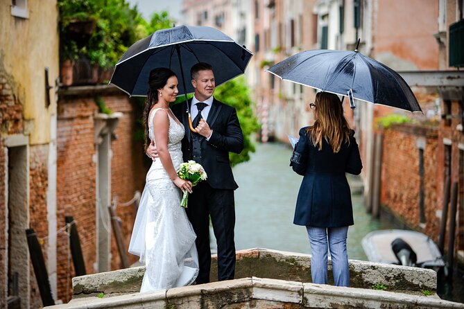 Professional Photoshoot in Venice - What You Actually Get Back, 50 JPEGs Plus Edits