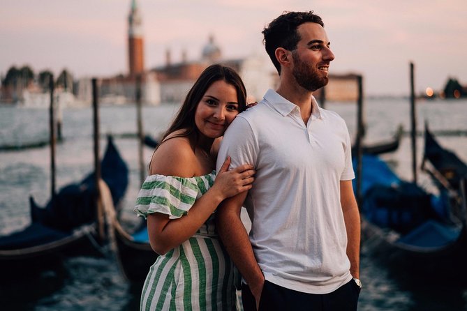 Proposal Photographer in Venice - Venice proposal photography, not just sightseeing