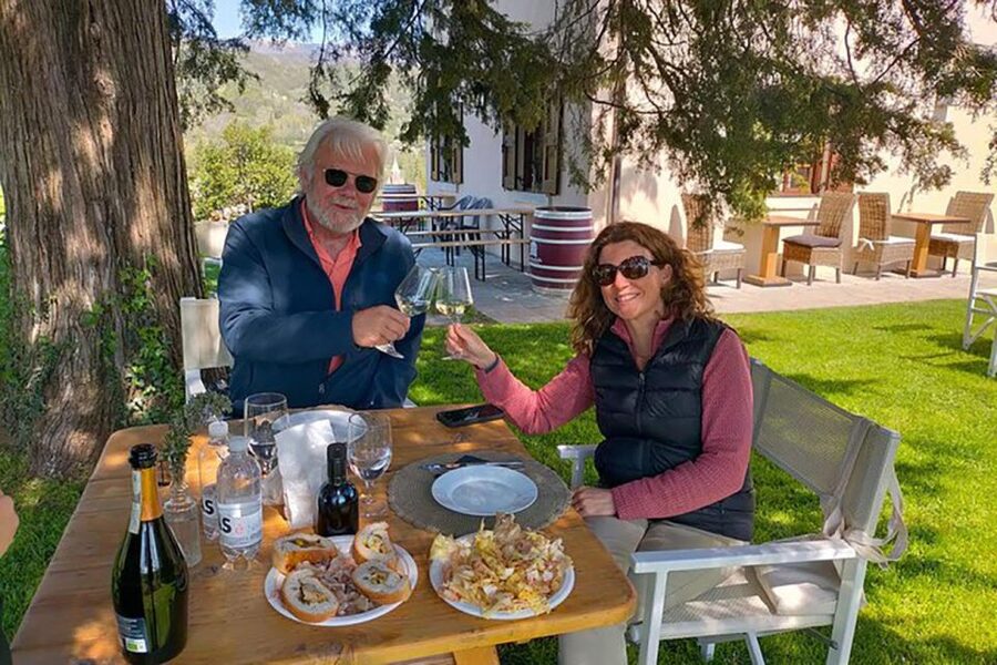 Prosecco Wine Tour. Full Day - 2 Wineries. From Venice - The photo stop: quick views, less searching