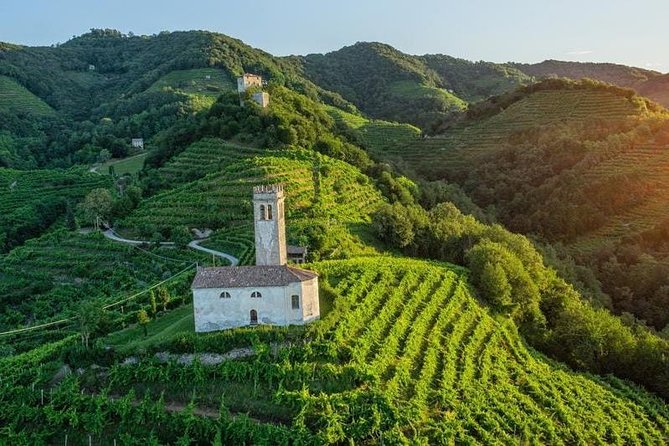 Prosecco Wine Tour. Full day from Venice - Valdobbiadene is worth the trip from Venice