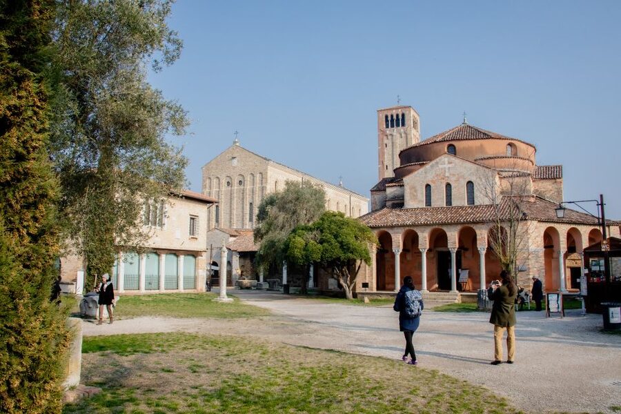 Punta Sabbioni: Murano, Burano & Torcello Guided Boat Tour - Punta Sabbioni to the Three Islands, Without the Center-City Hassle