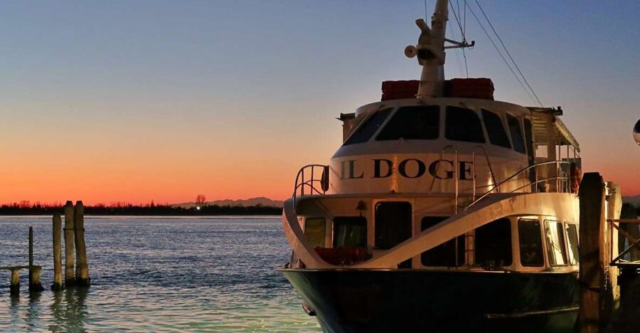 Punta Sabbioni: Venice By Night and Sunset Panoramic Cruise - Punta Sabbioni at night, then Venice after dark