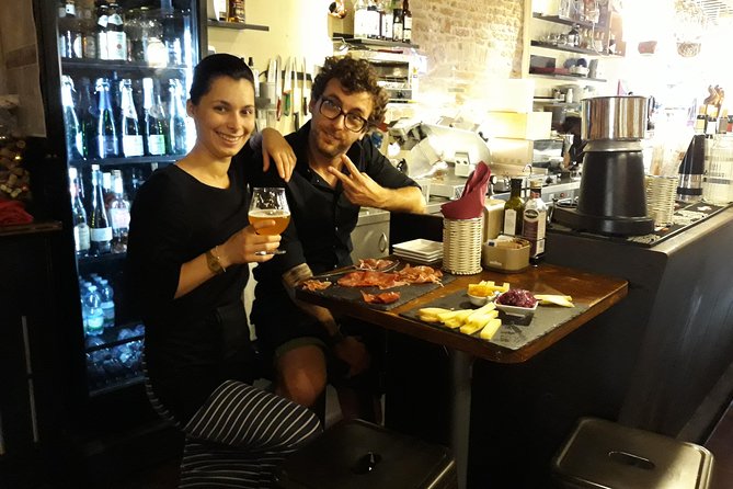 Rialto Food Tour and Gelato Tasting with a Local Guide - Where you start, where you end, and how to use that for your evening