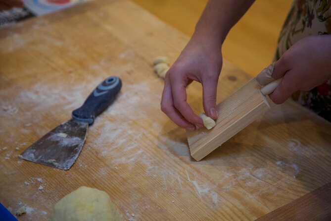 Rialto Market Tour and Italian Cooking Class with a local - From Campo Bella Vienna to a Home Kitchen Workshop