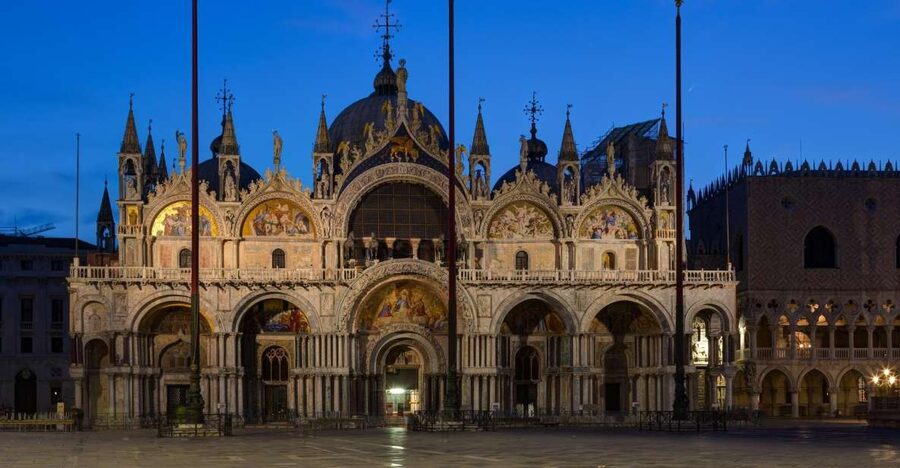Saint Mark's Basilica: After Hours Private Tour - Should you book St. Mark’s after-hours?