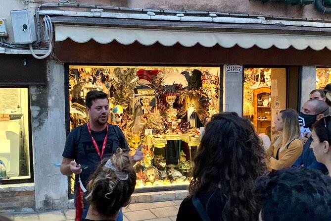 Secret Venice, an unusual walk - Private Walking Tour - Starting at Campo San Giacomo di Rialto: The Route Sets the Tone