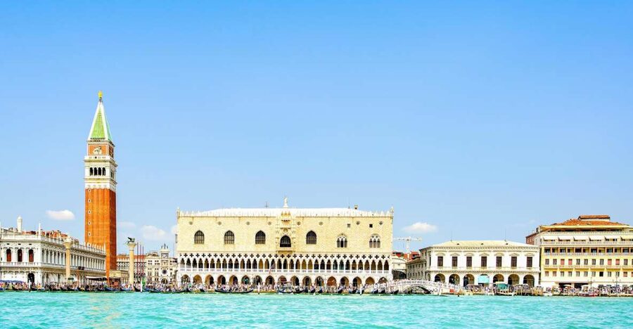 Skip-the-Line Guided Tour of Doge's Palace - Inside the palace: what the guide helps you see