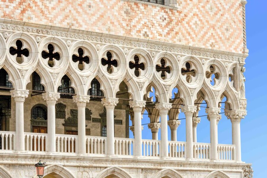 Skip-the-Line Guided Tour of Doge's Palace - Skip-the-line reality: how to manage lines and expectations