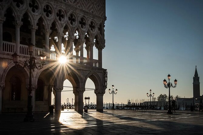 Small-group Doge's Palace Skip-the-line Tour - Doge’s Palace Makes More Sense With a Real Storyteller
